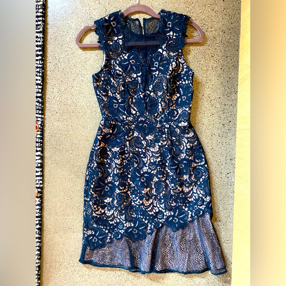 REISS lace party dress. NEW. Teal/dark green-blue. Size USA 4